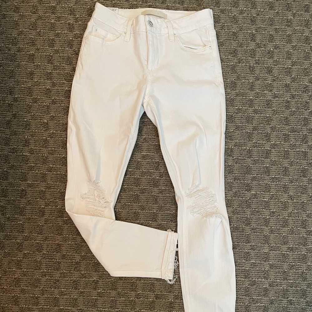 Joe’s crop ripped jean